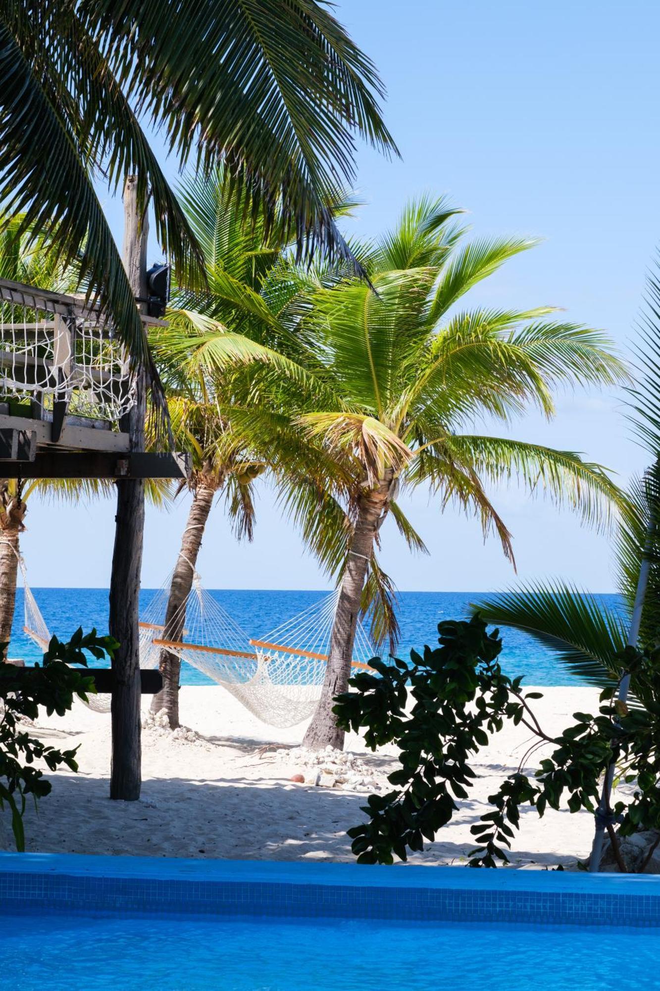 Beachcomber Island Resort Eksteriør billede