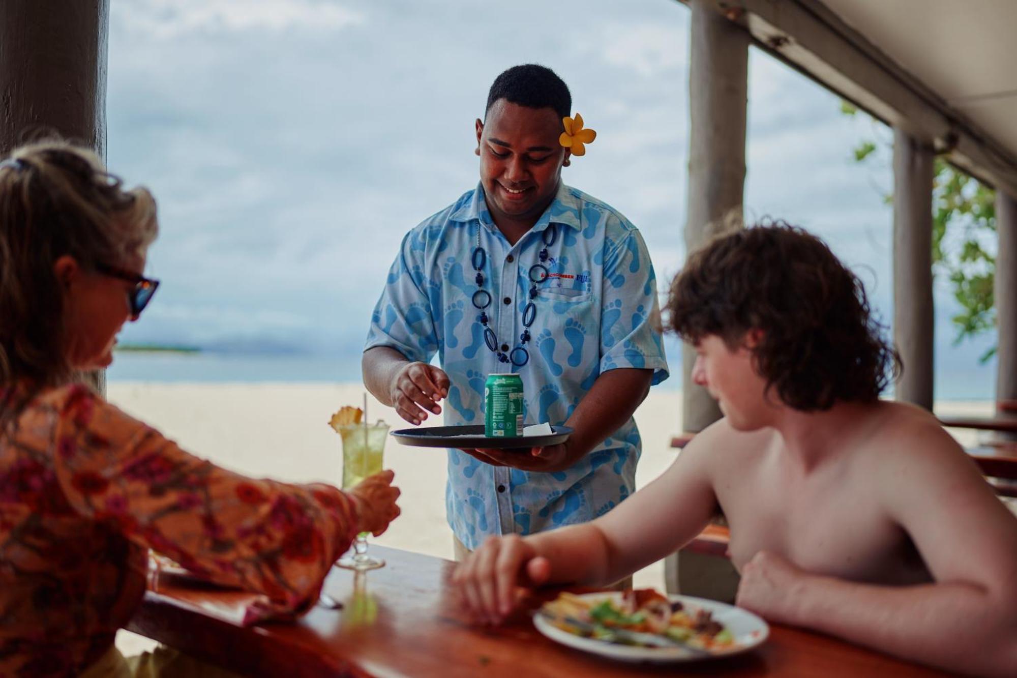 Beachcomber Island Resort Eksteriør billede